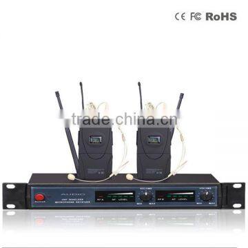 High quality portable amplifier with microphone