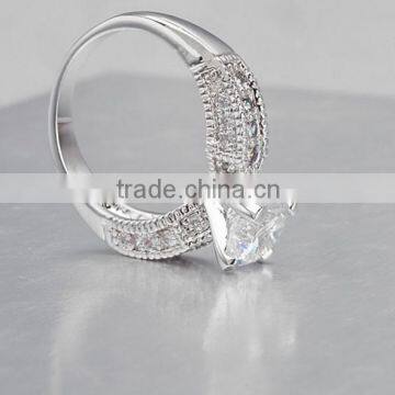 Cubic Zirconia Luxurious Wedding Ring for Women With AAA+ Cubic Zircon photo-3