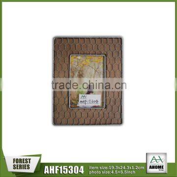 Brown Metal Honey Comb Pattern Photo Frame 4x6" Opening