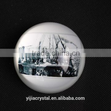 2015 new design different colors best seller factory directly sale competitive goods crystal paperweight