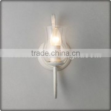 UL CUL Listed Painted White Small Decorative Lamps With Clear Cup Shaped Shade W30087