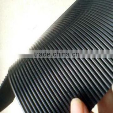 Corrugated /Grooved rubber mat for animals comfortable and easy-cleaning good price