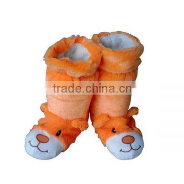 Interesting indoor fur slipper boots