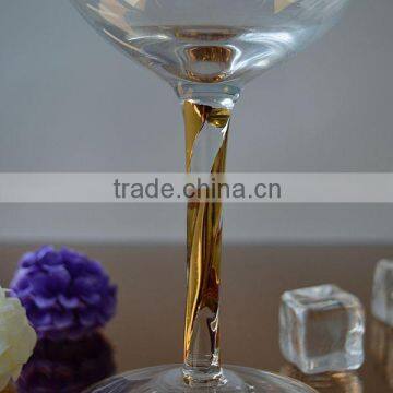 High Capacity Transparent Stemmed Wine Glass