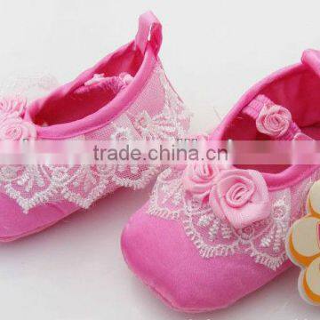 Lovely toddler shoe, rose bud silk baby shoe