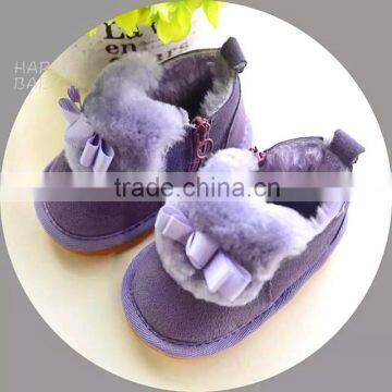 Very popular baby shoes and warm and comfortable, suitable for winter wear