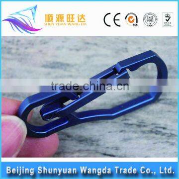 Fashion design factory wholesale lovely carabiner keychain manufacturers