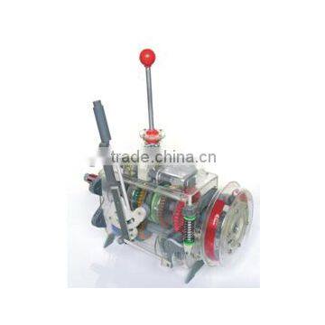 Transparent DONGFENG EQ140 Five file gearbox and handbrake assembly educational equipment