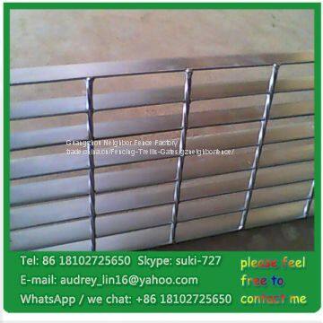 Hot dipped galvanized Steel Grating Plate serrated galvanized grating