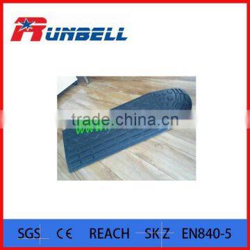 4" Height Portable Rubber Curb Ramp With End Caps photo-2