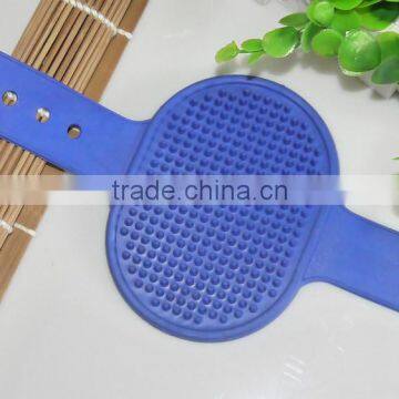 rubber pet grooming brush