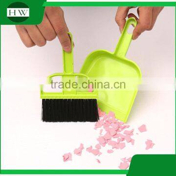 mini plastic dust table keyboard cleaning brush with dustpan