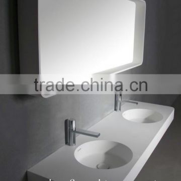 Double sink corian basin with mirror