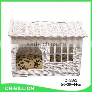 White color softy cushion wicker material dog house with window