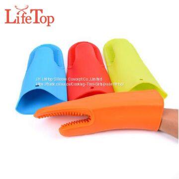 FDA & LFGB Approved Wholesale Silicone Gloves for Cooking Oven Mitts photo-2