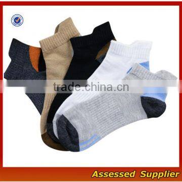 FXS150 High Quality Wholesale Mens Custom Logo Running Sport Socks photo-4