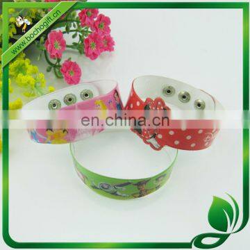 customized wristband for child