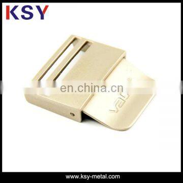 2016 new type non metal belt buckle with man