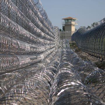 Hot Dipped Galvanized Razor Barbed Wire Security Fence Wire photo-3