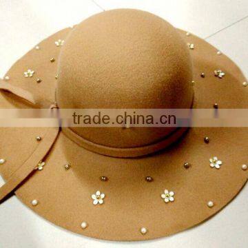 Fashion Women Flower Pearl Beaded Large Brim Trilby Fedora Hats With Ribbon