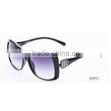 New Retro Square Browne Sunglasses Women