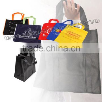 Nonwoven shopping bag