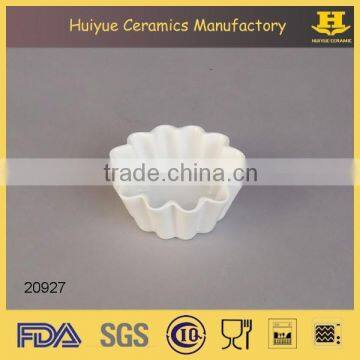 Ceramic ovenable round ramekin, cake mould