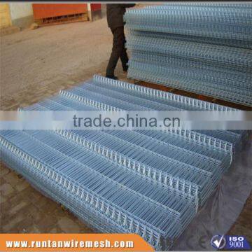 15 years Factory galvanized welded wire mesh fence (ISO9001,Factory)