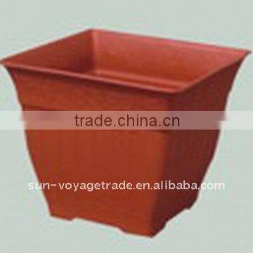 plastic nursery pots