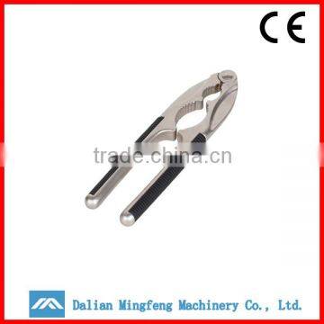 China wholesale aluminumalloy quick nut cracker