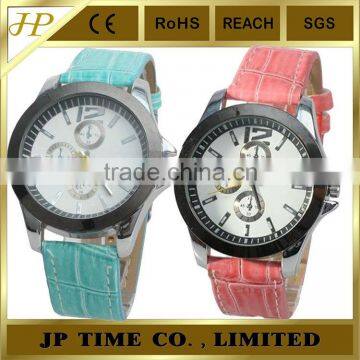 PU Leather middle quality 3 hands analog quartz perfect japan movement watch