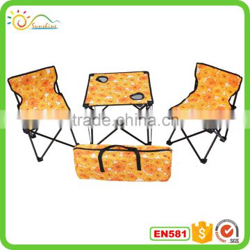 Deluxy set for folding beach chair and table with cup holder