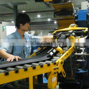 China Best Price Truck Tire 1100r20 photo-3