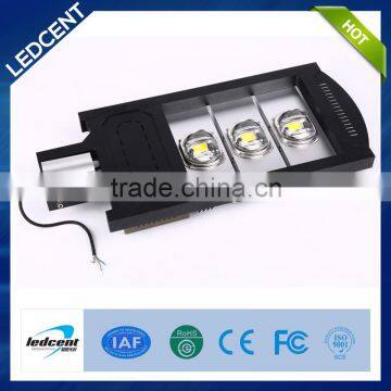 Zhongshan factory price cast aluminum solar street light pole