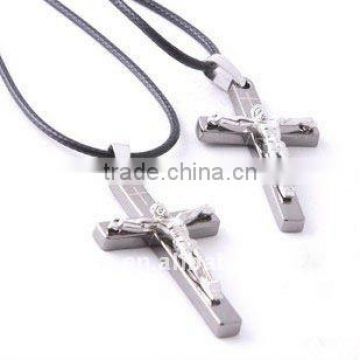 TC116 Juses Cross Titanium Pendants