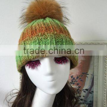 Customized colour Fashion Popular Female Hat With Raccoon Fur Ball