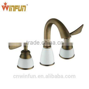 Made in china two handle lavatory traditional tap antique brass bathroom faucet/Basin mixer