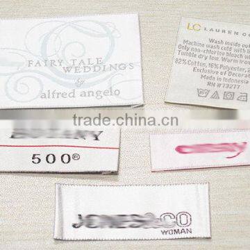 Smooth and Shinning Ground High Quality Silk Satin Fabric Label