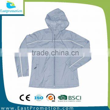 190T PA COATED FOLDABLE RAINCOAT WINDBREAKER WITH REFLECTIVE TAP