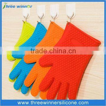 Kitchen Designs Silicone BBQ Gloves