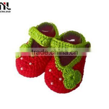 Cute colors handmade crochet baby girl shoes for newborn baby