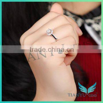 925 Sterling Sliver Anniversary Rings Foreverone 9 Hearts & Flower VVS1 E-F Round Cut Synthetic Moissanite Diamond Wedding Rings photo-3