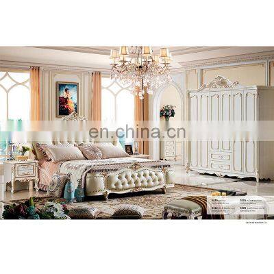 French Royal Style Bedroom Furniture Elegant Victoria Carved Bed Solid Wood Classic Wooden Bed Set photo-3