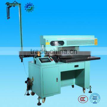 Desktop computer cutting wire peeling machine