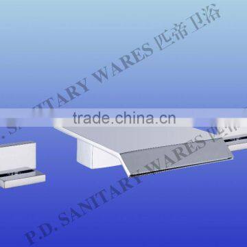 3 Hole Deck-mounted Waterfall Faucet photo-1