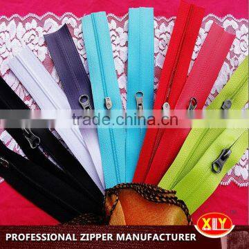 Shenzhen Xly Nylon Thumb Pull Waterproof Zipper