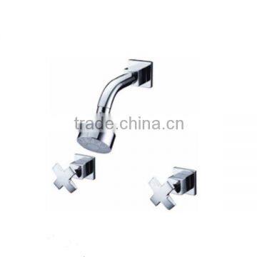 China Hot Selling High Quality Water-Saving Brass Shower Set