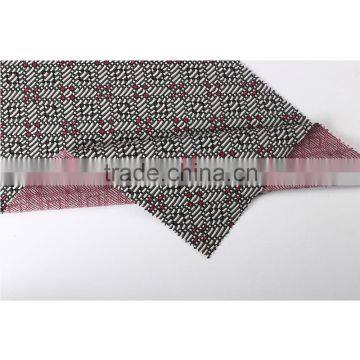 Shaoxing New Diamond Pattern Design 98% Polyester Double-side Yarn Dyed Jacquard Knitted Fabric