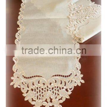 Cheap 100% Polyester Custom Embroidery Pattern Dining Table Cover photo-3