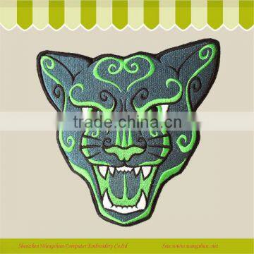 Customed Tiger Embroidery Emblem In Clothes